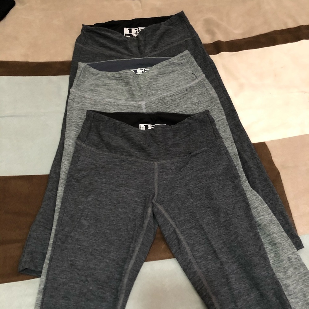 Bundle of yoga pants